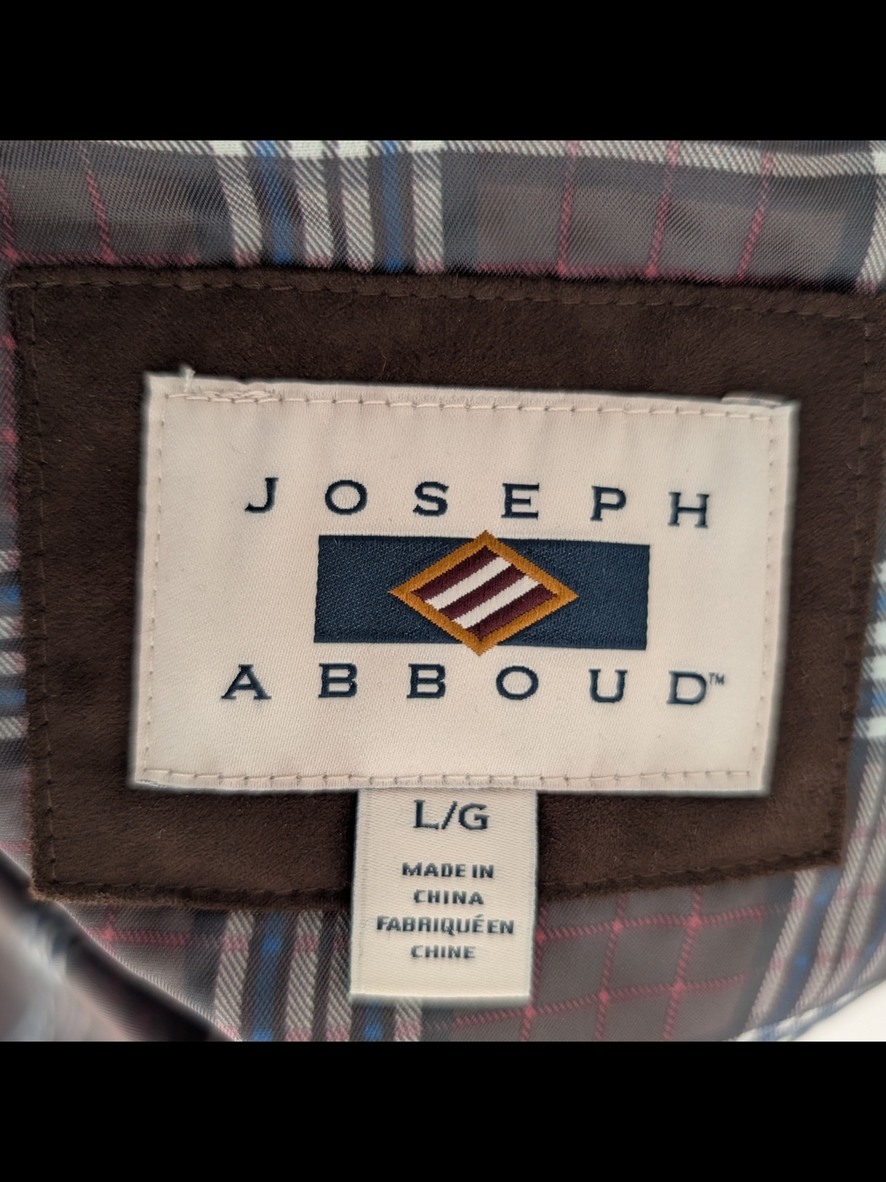 Joseph Abboud Quilted Navy Vest with Brown Trim (L/G) - Picture 3 of 3